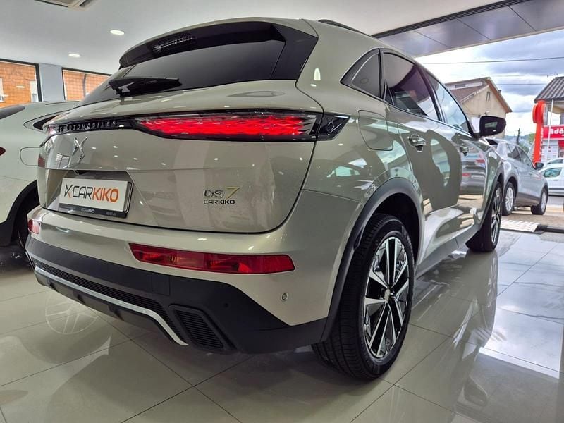 Usado DS Automobiles DS7 Crossback 130 HP (95 kW) 2025 Cinza SUV
