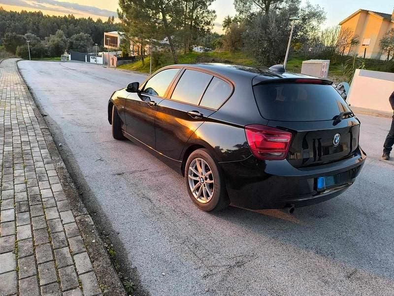 Preto Usado 2013 BMW 116 Citadino | € 12.600 (Preço justo) - Imagem 1/4