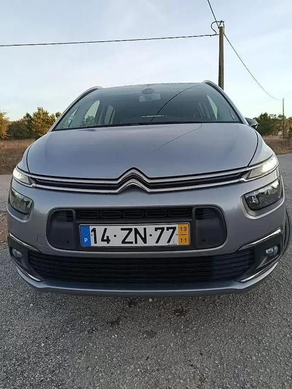 Cinza Usado 2019 Citroën C4 SpaceTourer Shine Monovolume | € 19.500 (Preço justo) - Imagem 1/4