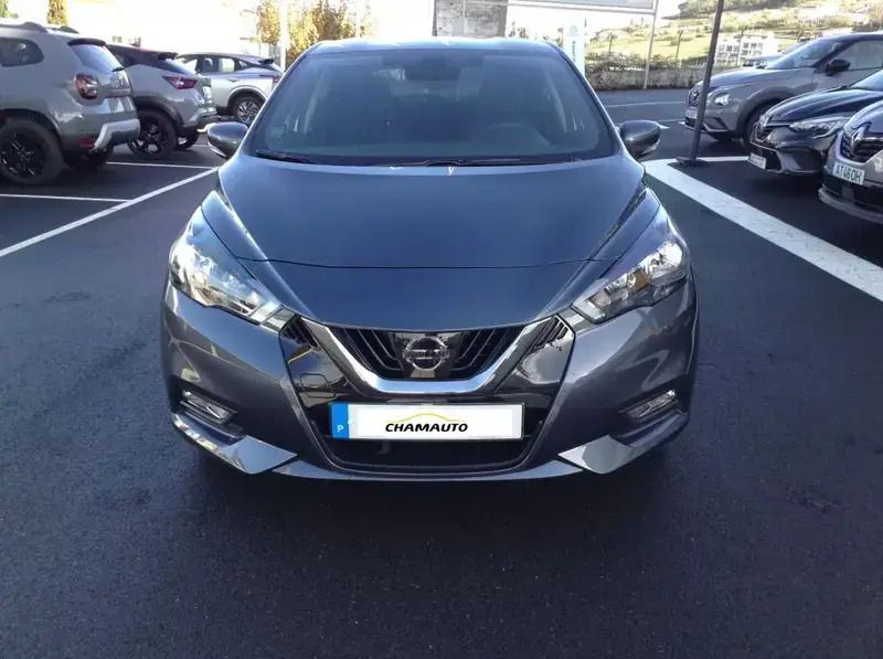 Usado Nissan Micra Acenta 90 HP (66 kW) 2022 Cinzento Citadino