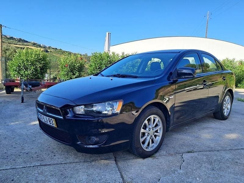 Usado 2011 Mitsubishi Lancer Sedan | € 7.500 - Imagem 1/4