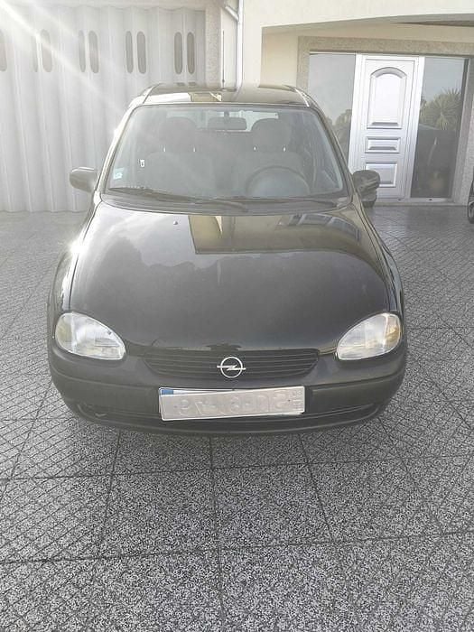 Usado Opel Corsa 2000 Sedan