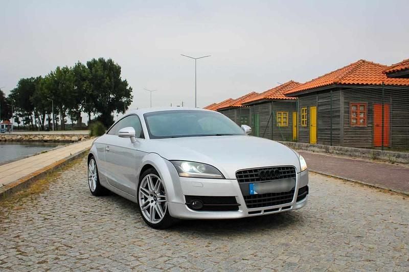 Cinzento Usado 2007 Audi TT Coupé | € 13.950 (Preço justo) - Imagem 1/4