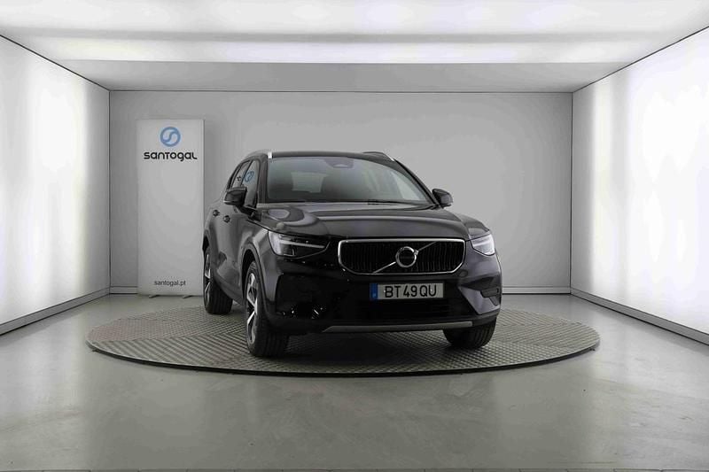 Usado Volvo XC40 163 HP (119 kW) 2025 Preto SUV