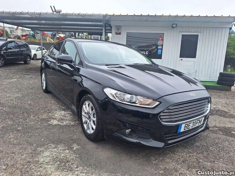 Preto Usado 2015 Ford Mondeo Trend Citadino | € 13.990 (Preço elevado) - Imagem 1/1