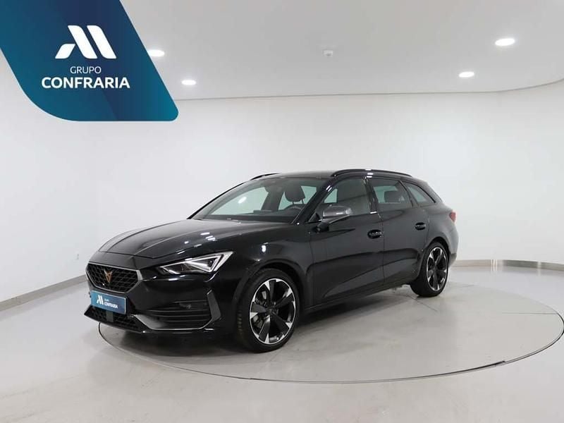 Usado Cupra Leon 150 HP (110 kW) 2024 Preto