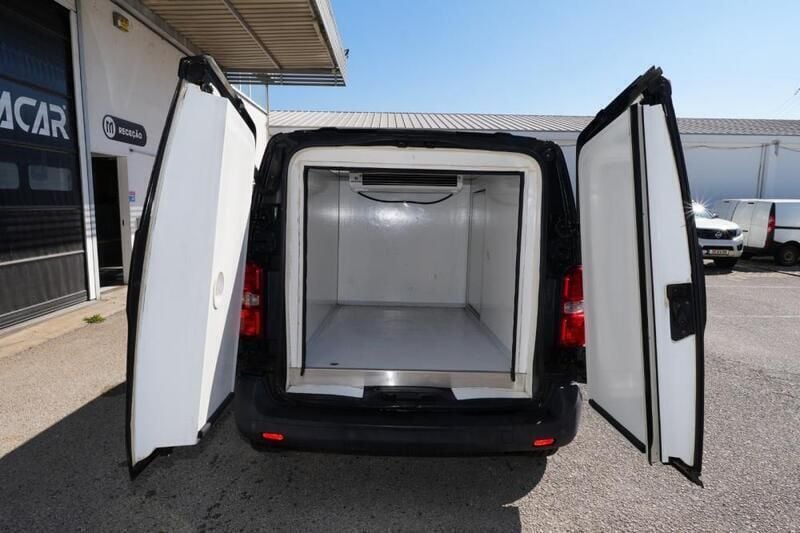 Preto Usado 2017 Citroën Jumpy Monovolume | € 20.000 (Caro) - Imagem 1/4