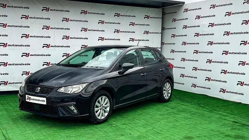 Usado Seat Ibiza Reference 75 HP (55 kW) 2017 Preto