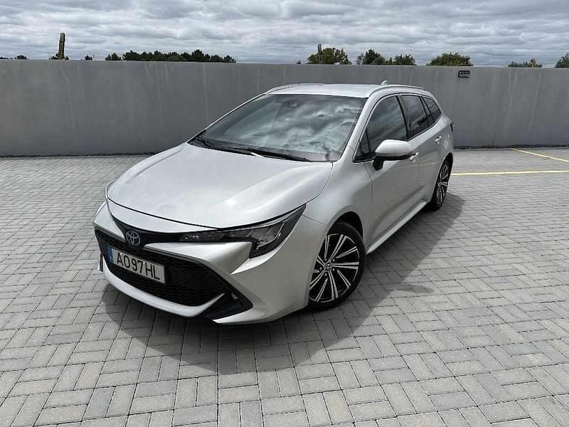 Cinzento Usado 2022 Toyota Corolla Carrinha | € 24.490 (Preço justo) - Imagem 1/4