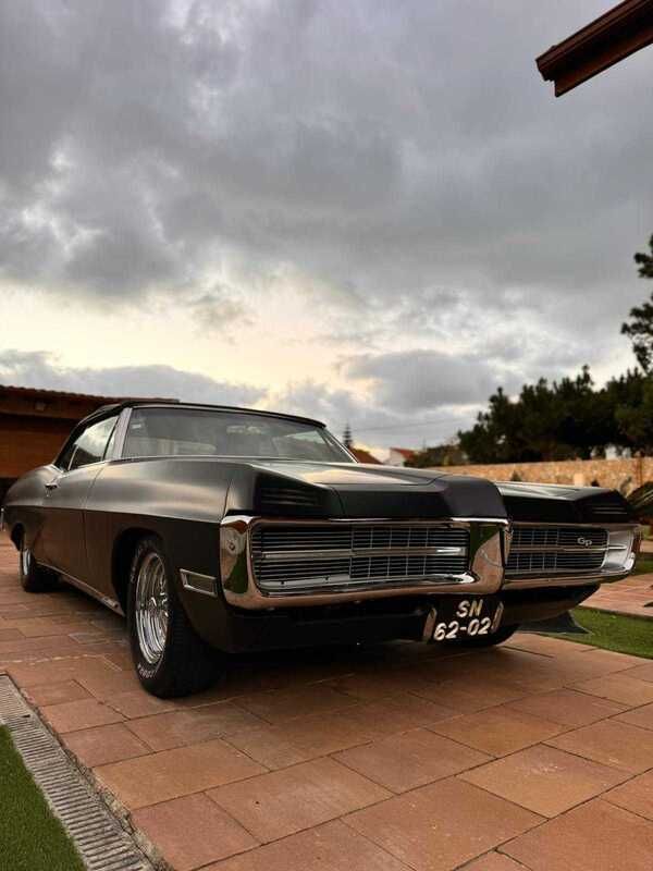Preto Usado 1967 Pontiac Grand Prix | € 89.900 - Imagem 1/4