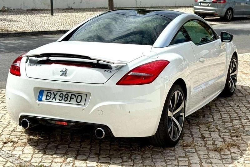 Usado Peugeot RCZ GT-line 200 HP (147 kW) 2015 Branco Coupé