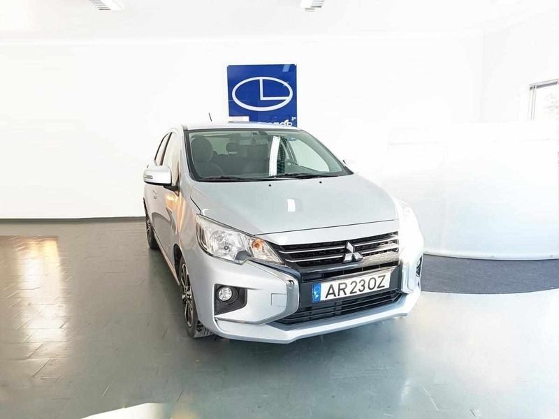 Cinzento Usado 2022 Mitsubishi Space Star Monovolume | € 11.950 - Imagem 1/4