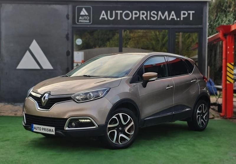 Bege Usado 2016 Renault Captur SUV | € 13.900 (Bom preço) - Imagem 1/4