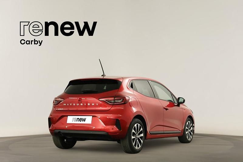 Usado Mitsubishi Colt Invite 91 HP (66 kW) 2024 Vermelho Citadino