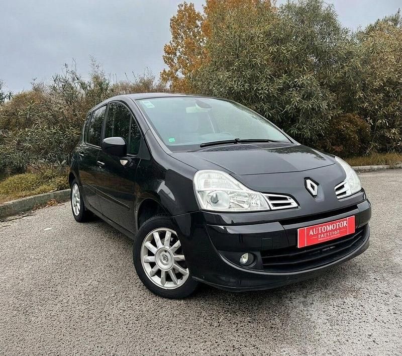 Preto Usado 2009 Renault Modus Monovolume | € 3.990 (Bom preço) - Imagem 1/4