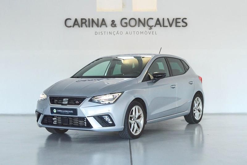 Cinza prata Usado 2021 Seat Ibiza FR Citadino | € 17.750 (Preço justo) - Imagem 1/4