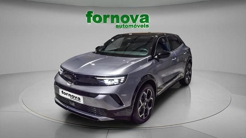 Cinzento Usado 2025 Opel Mokka SUV | € 26.990 - Imagem 1/4