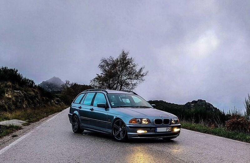 Usado 2000 BMW 320 Carrinha | € 2.000 (Bom preço) - Imagem 1/4