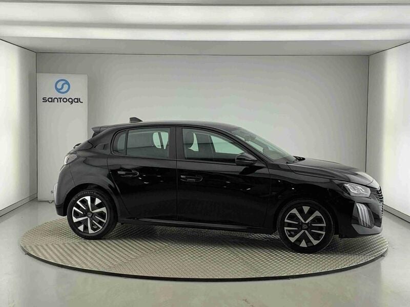 Preto Usado 2024 Peugeot 208 Citadino | € 16.990 (Bom preço) - Imagem 1/4