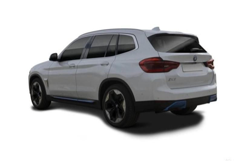 Usado 2023 BMW iX3 M Sport SUV | € 77.691 - Imagem 1/4