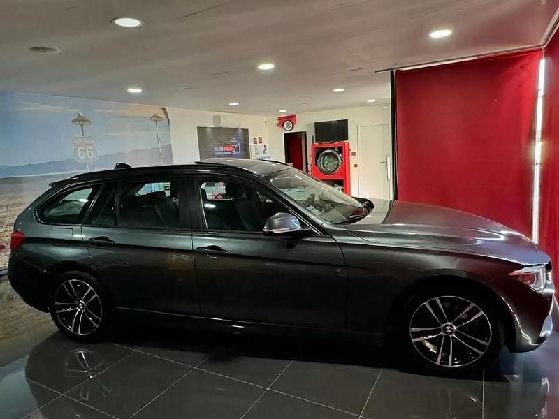 Usado BMW 318 143 HP (105 kW) 2013 Cinza Carrinha
