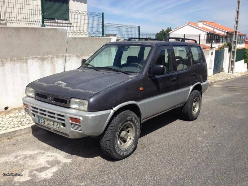 Nissan terrano 95