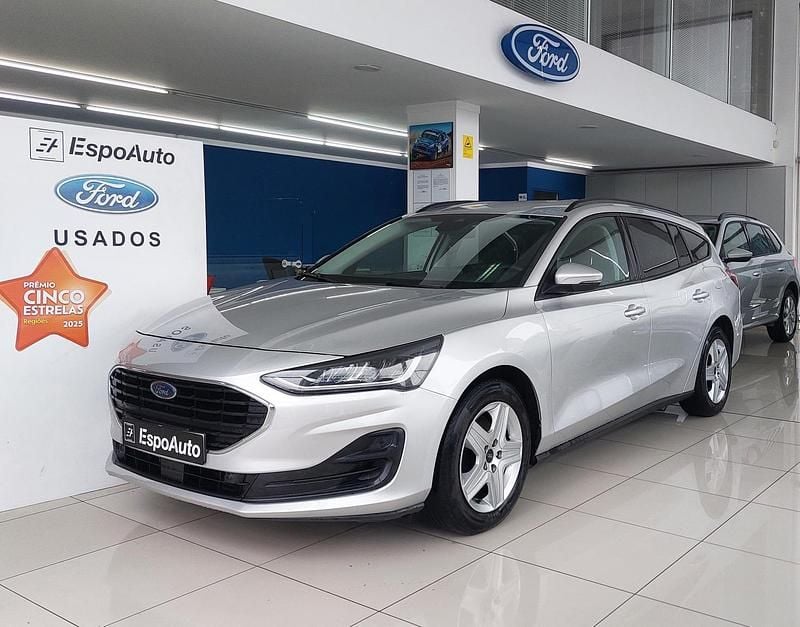 Usado Ford Focus 125 HP (91 kW) 2023 Cinzento Carrinha