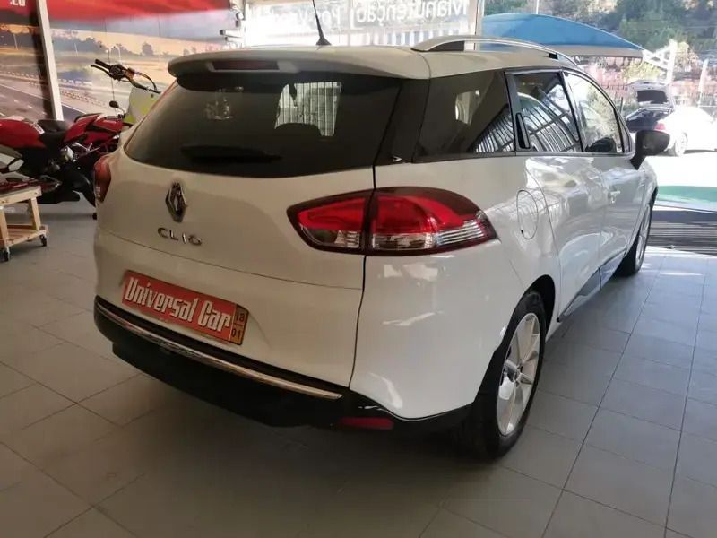 Usado Renault Clio GrandTour LIMITED 90 HP (66 kW) 2018 Outra Carrinha