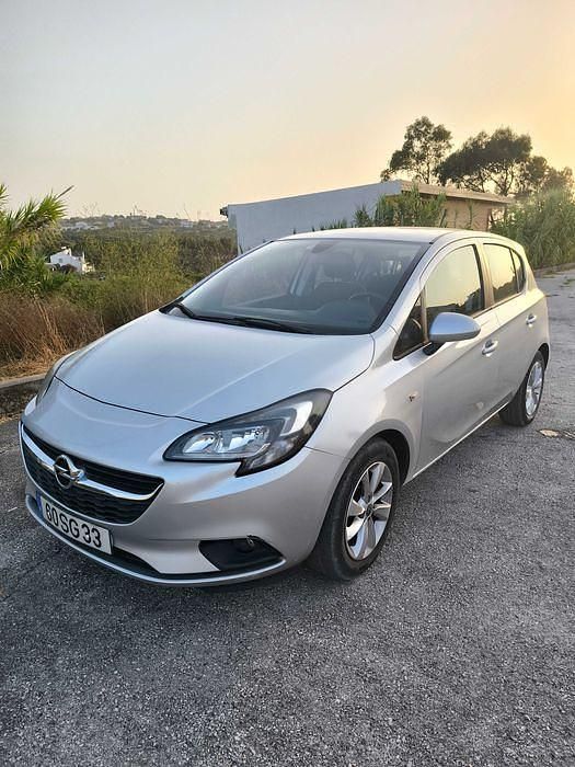 Usado 2016 Opel Corsa Sedan | € 7.500 (Preço justo) - Imagem 1/4