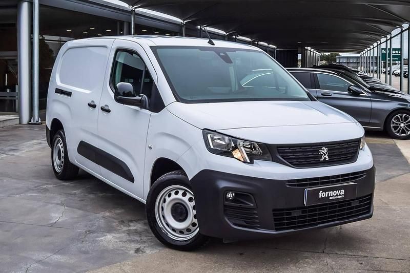 Usado Peugeot Partner 102 HP (75 kW) 2023 Branco Monovolume