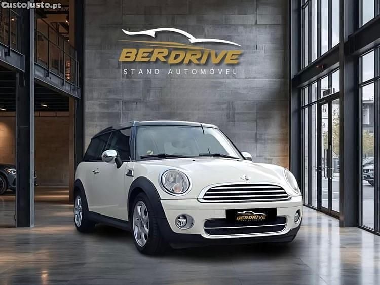 Outra Usado 2011 Mini Cooper D Clubman Carrinha | € 10.900 - Imagem 1/1