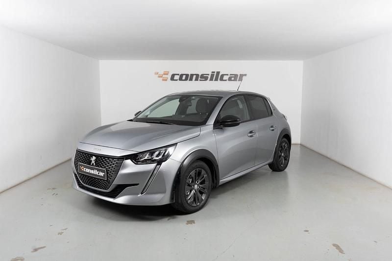 Cinza Usado 2022 Peugeot e-208 Allure Citadino | € 18.480 (Bom preço) - Imagem 1/4
