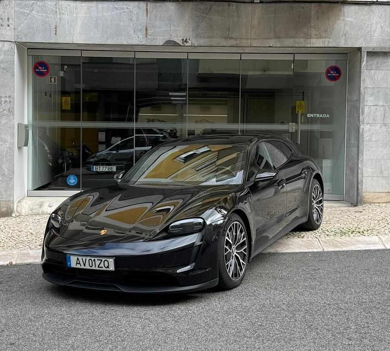 Preto Usado 2022 Porsche Taycan | € 69.000 (Preço justo) - Imagem 1/4