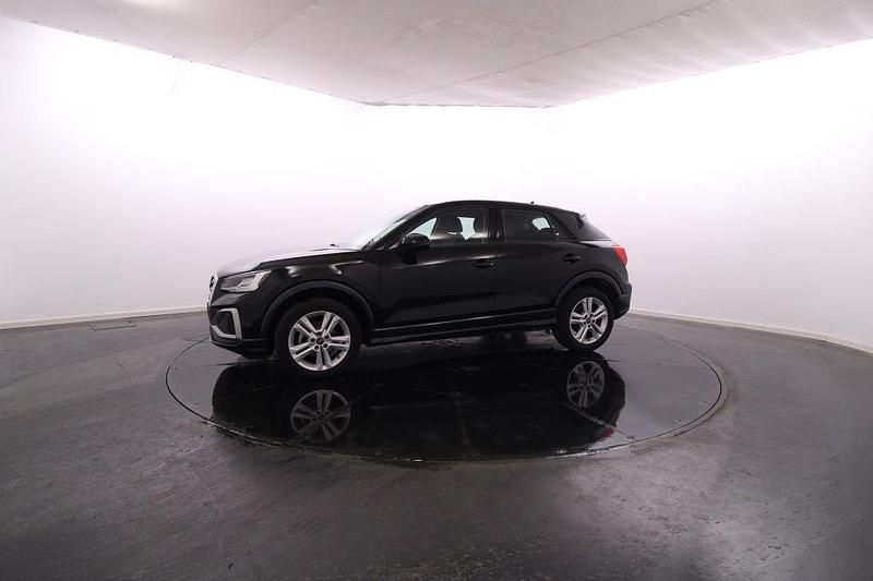 Usado Audi Q2 110 HP (80 kW) 2024 Preto SUV