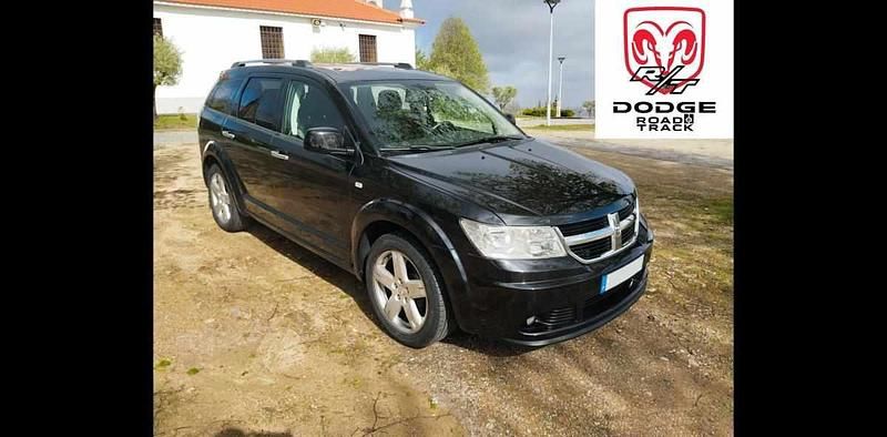 Usado Dodge Journey 140 HP (102 kW) 2011 Preto SUV