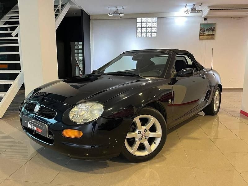 Usado MG F 120 HP (88 kW) 2000 Azul Cabrios
