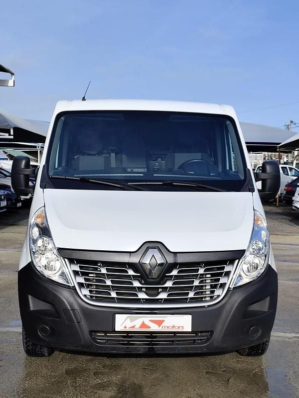 Usado Renault Master 110 HP (80 kW) 2018 Branco Van