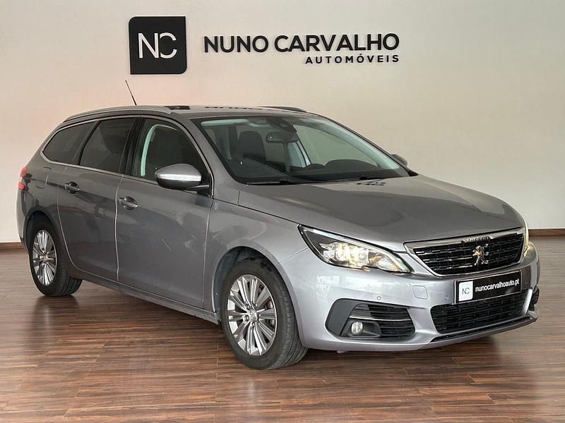 Usado Peugeot 308 Allure 130 HP (95 kW) 2021 Cinza Carrinha