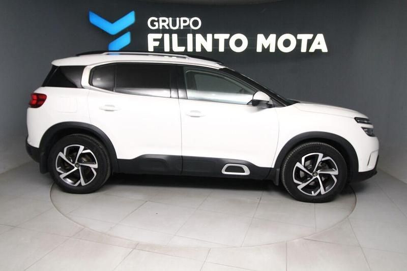 Branco Usado 2019 Citroën C5 Aircross PureTech SUV | € 18.490 - Imagem 1/4
