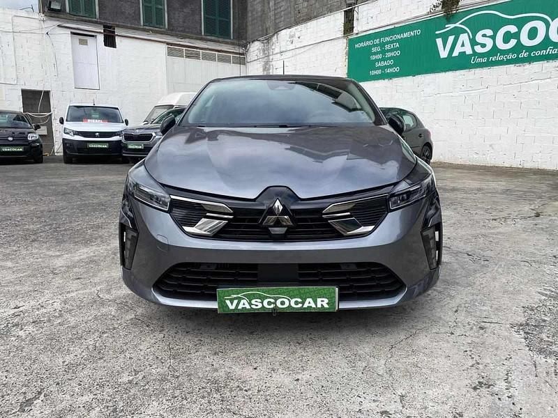 Usado Mitsubishi Colt Invite 91 HP (66 kW) 2024 Cinza Citadino