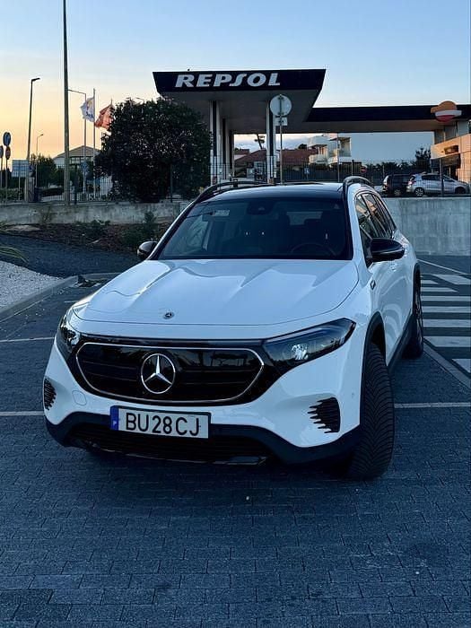 Usado 2023 Mercedes EQB250 SUV | € 34.500 (Super Preço) - Imagem 1/4