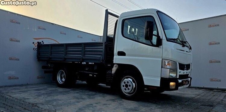 Branco Usado 2014 Mitsubishi Canter | € 27.750 (Preço elevado) - Imagem 1/1