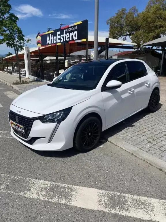 Branco Usado 2020 Peugeot 208 Allure Citadino | € 18.900 (Caro) - Imagem 1/4