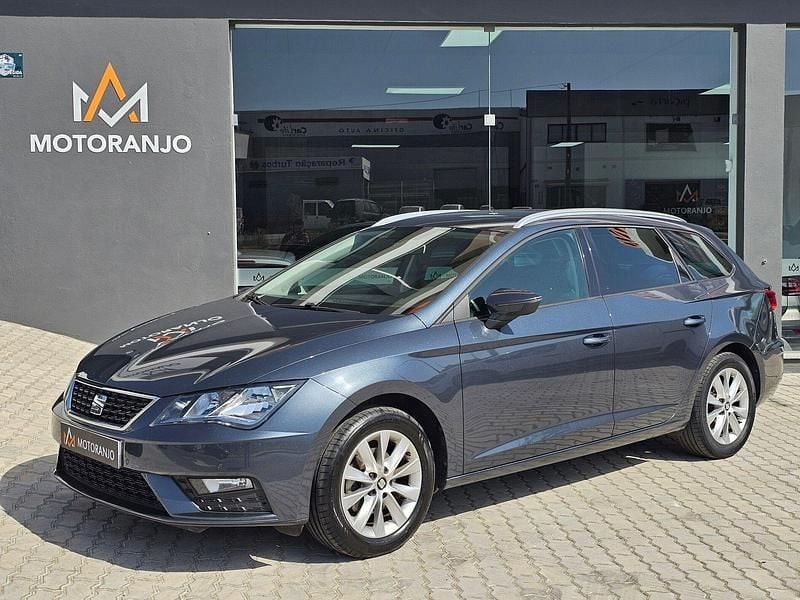Cinza Usado 2020 Seat Leon Ecomotive Carrinha | € 18.500 (Caro) - Imagem 1/4
