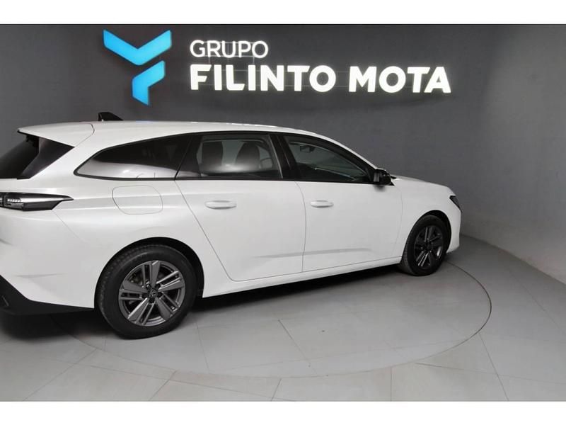 Usado Peugeot 308 Active 130 HP (95 kW) 2022 Branco Carrinha