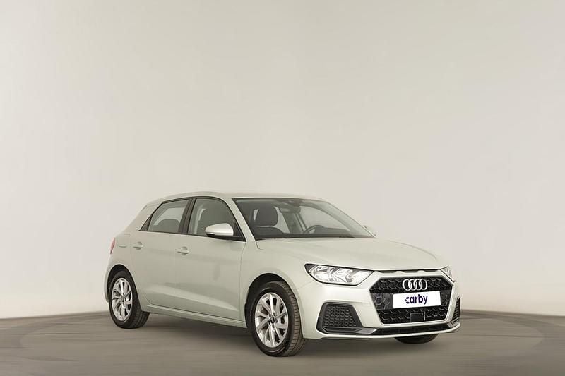 Cinzento Usado 2024 Audi A1 Sportback Advanced Citadino | € 23.490 (Preço justo) - Imagem 1/4