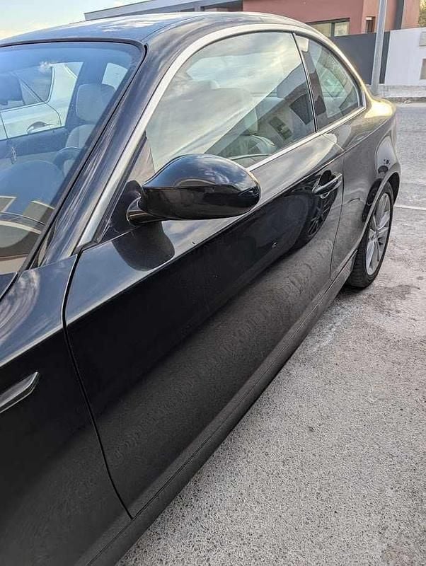 Usado BMW 123 Coupé 204 HP (150 kW) 2008 Preto Coupé