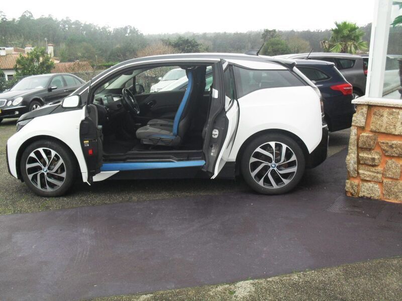 Branco Usado 2018 BMW i3 Comfort Edition Citadino | € 18.750 (Preço elevado) - Imagem 1/4