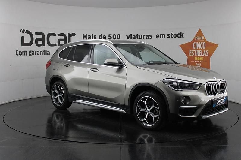 Cinzento Usado 2018 BMW X1 xLine SUV | € 20.599 (Bom preço) - Imagem 1/4