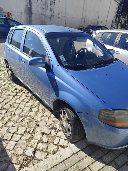 Usado 2003 Chevrolet Kalos Sedan | € 1.500 - Imagem 1/4